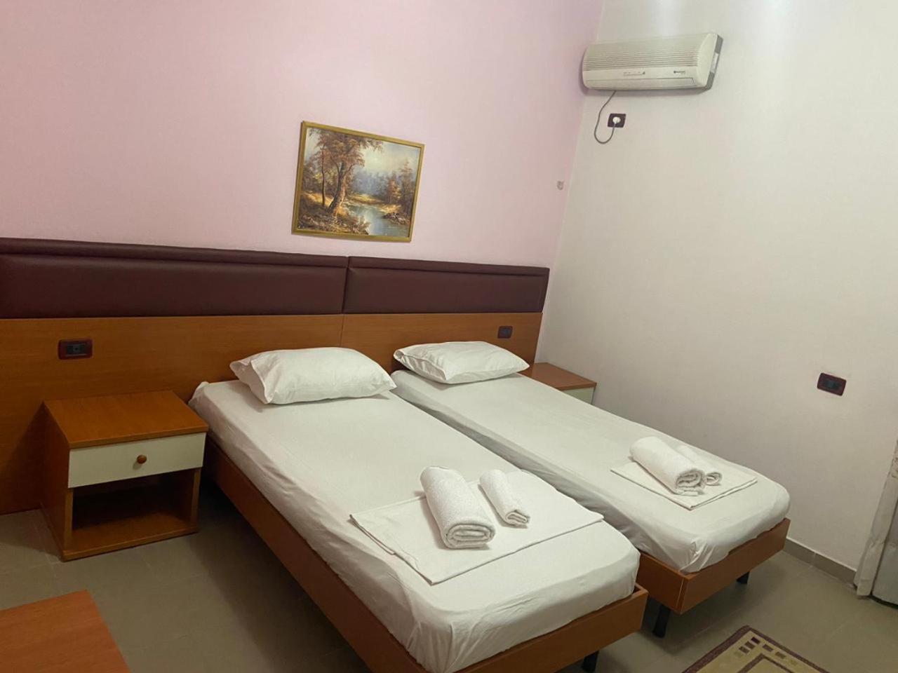 Vlorë Hotel Edland מראה חיצוני תמונה