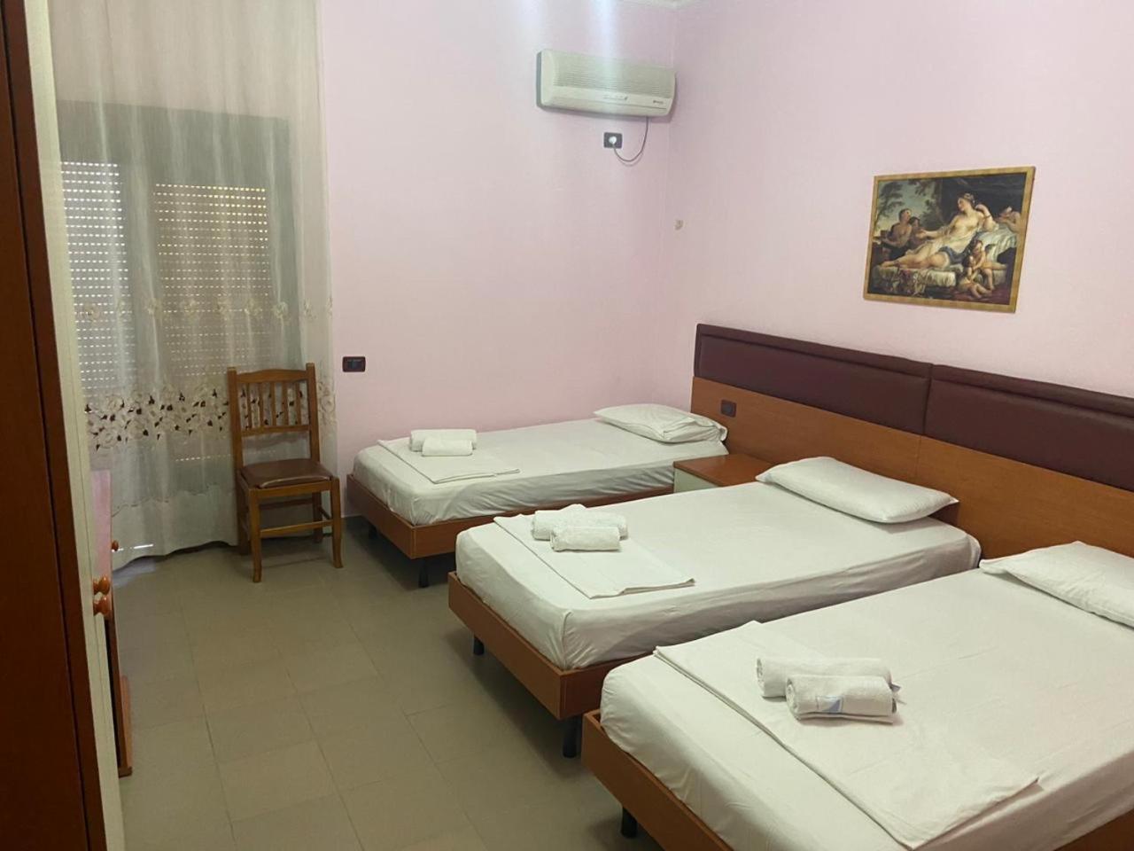 Vlorë Hotel Edland מראה חיצוני תמונה