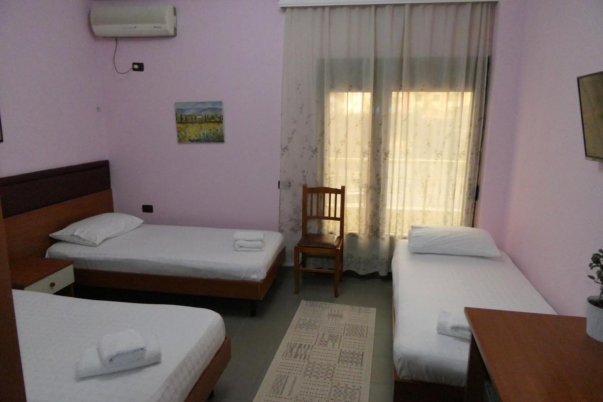 Vlorë Hotel Edland מראה חיצוני תמונה